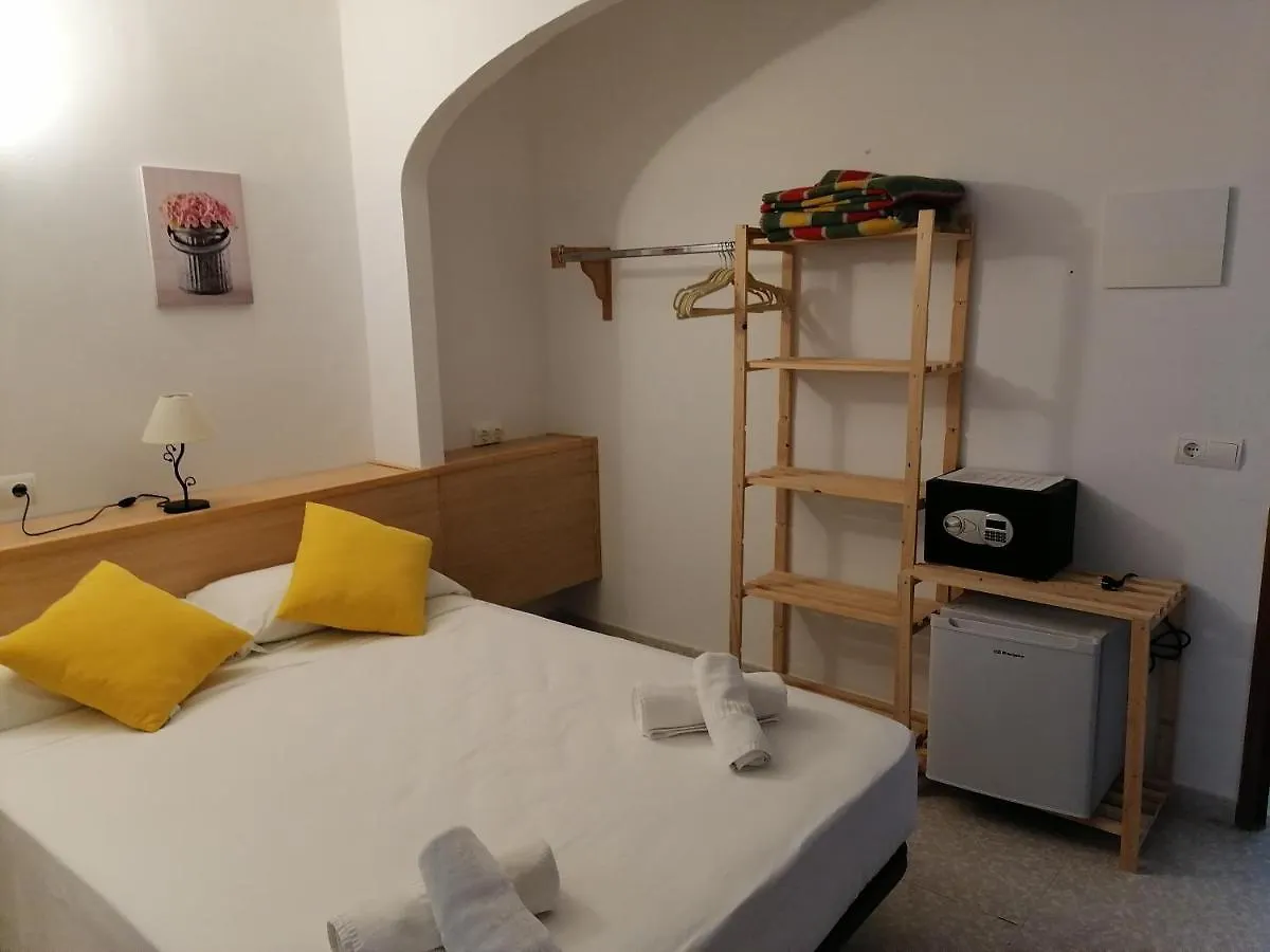 Hostal Pepe Sant Ferran de Ses Roques Spain