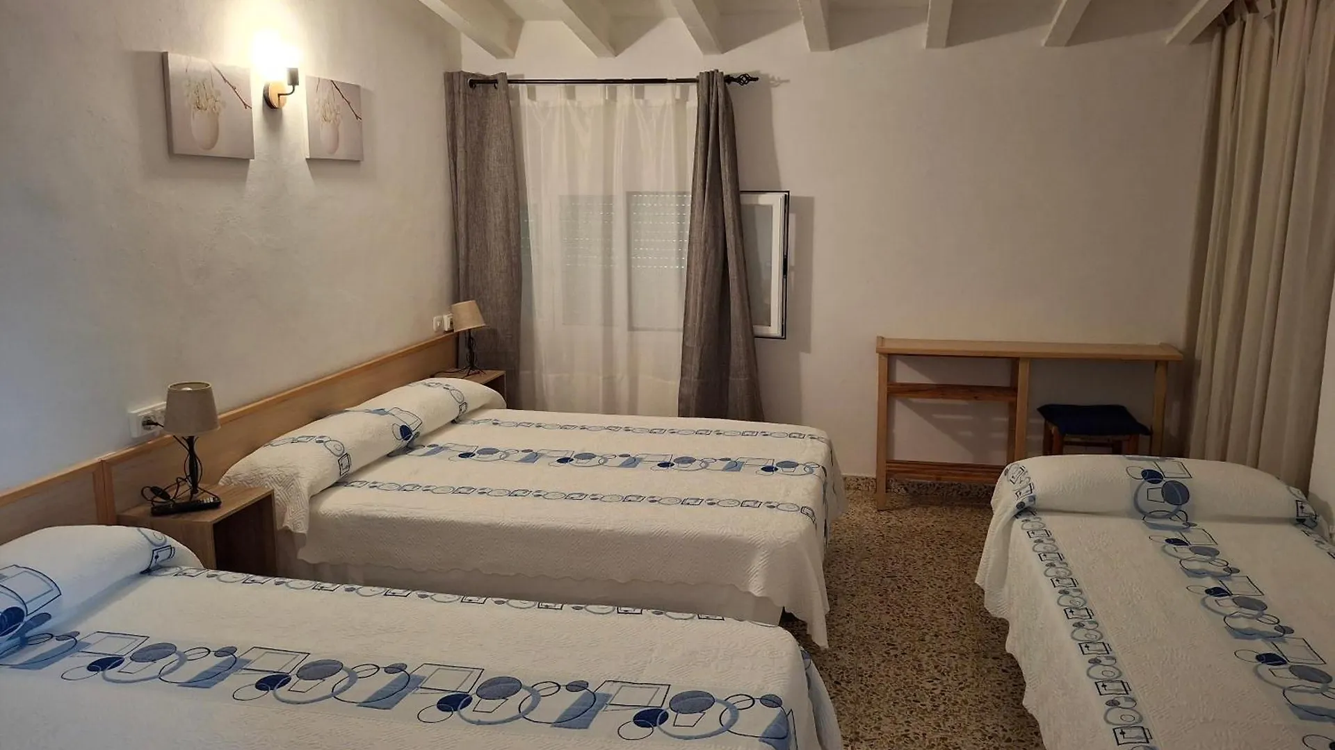 ** Guest house Hostal Pepe Sant Ferran de Ses Roques Spain